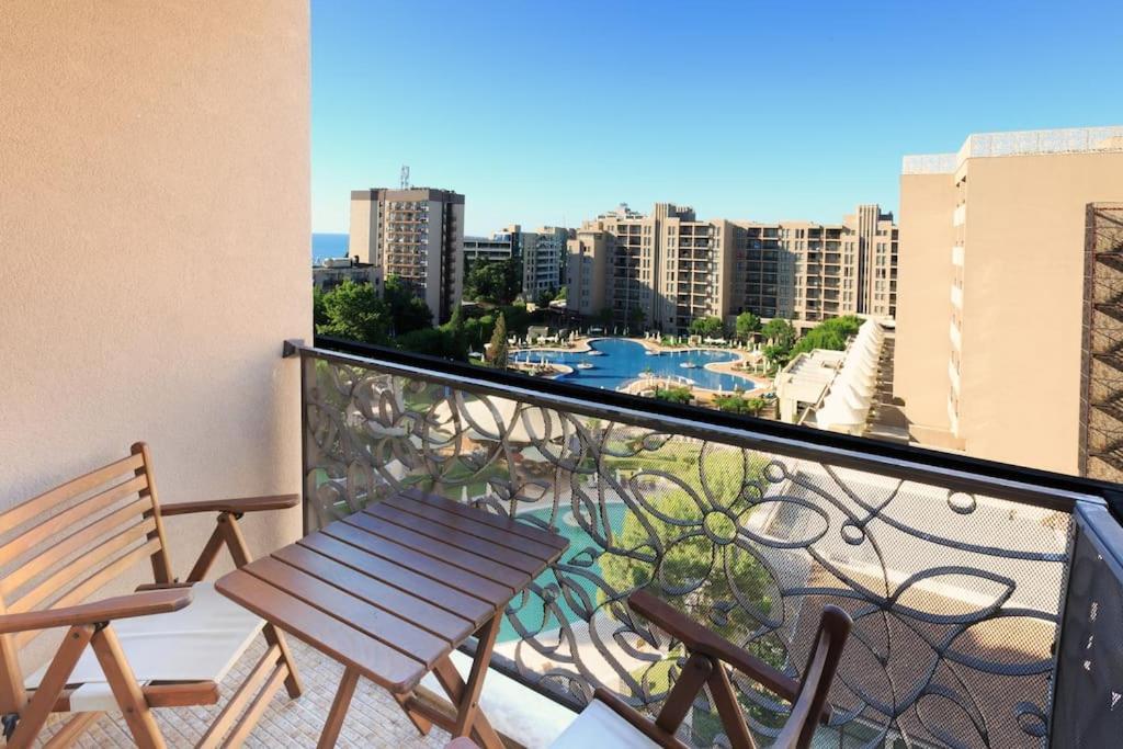 Royal Beach Apartment Barcello B Σάνι Μπιτς Εξωτερικό φωτογραφία